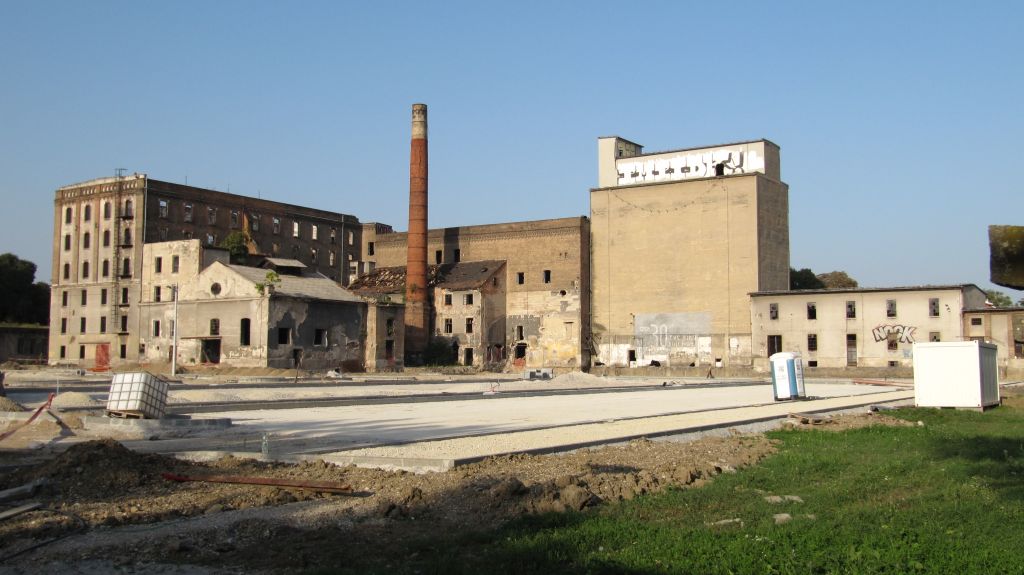 Paromlin 2011. godine